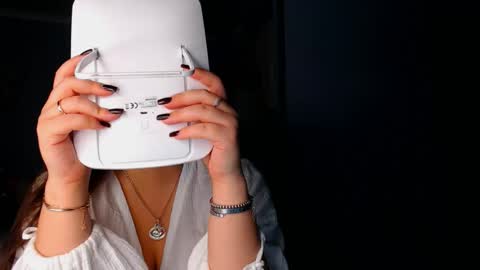 Snapshot of lisa_lady_golden chatting on 09-30-25, 08:36 lisa_lady_golden online show from 09-30-25, 08:36