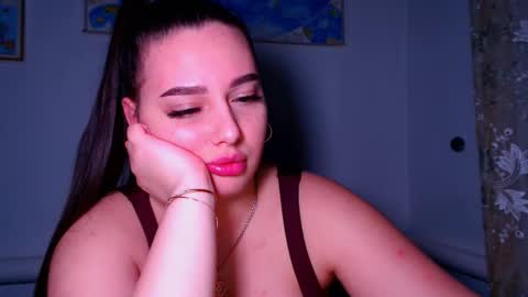 Snapshot of lisa_lady_golden chatting on 11-14-25, 08:29 lisa_lady_golden online show from 11-14-25, 08:29