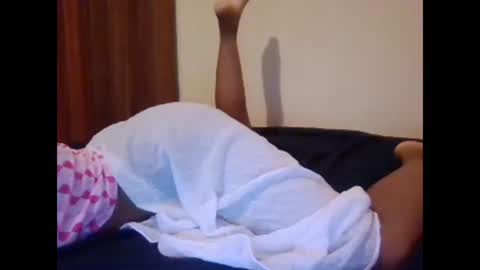 lisa larry online show from 01-09-25, 01:29