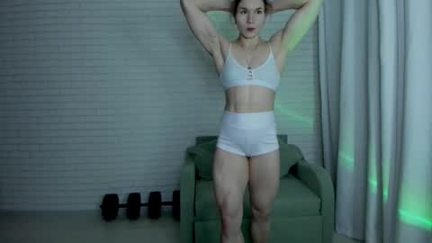 lisa online show from 09-27-25, 08:47