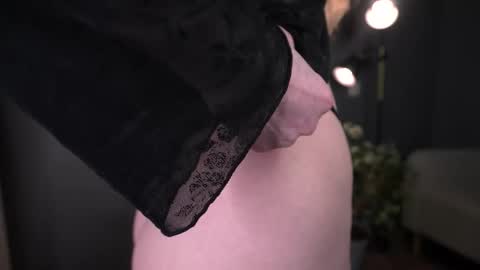 Elisabeth or Lisa online show from 01-08-26, 08:22