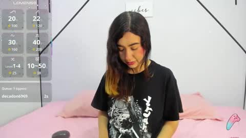 lisa white  online show from 11-14-25, 12:59