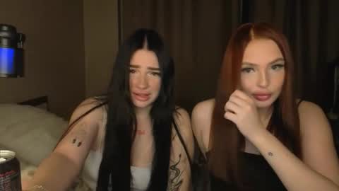 Lisa and Den online show from 10-11-25, 01:31