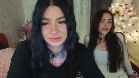 Lisa and Den online show from 01-05-26, 05:49