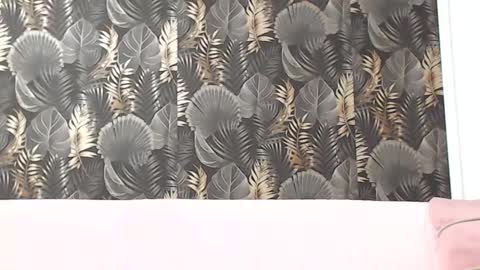 Lisa Grand online show from 02-25-25, 07:47