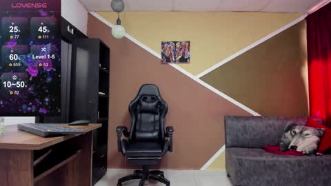 Lisa Gray Independent Model online show from 02-10-25, 08:21