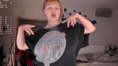 -Lisa- Help me to reach 100 thumbs up3 online show from 12-04-24, 01:31