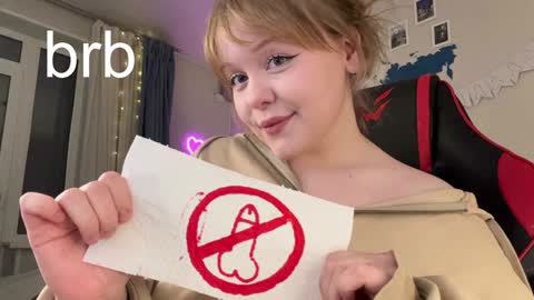 -Lisa- Help me to reach 100 thumbs up3 online show from 12-15-24, 06:59