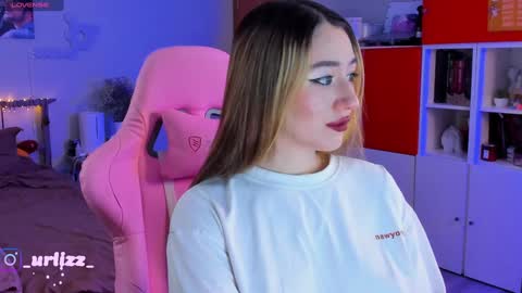   LISA   online show from 12-08-24, 08:25