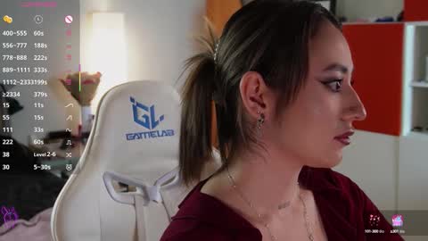   LISA   online show from 10-01-25, 03:29