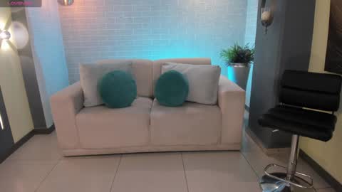 Snapshot of lisamonroe_ chatting on 01-31-25, 11:56 LISA MONROE online show from 01-31-25, 11:56