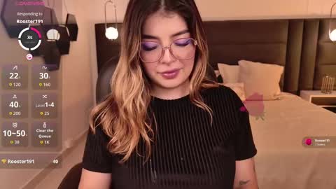 Snapshot of lisamonroe_ chatting on 09-29-25, 08:35 LISA MONROE online show from 09-29-25, 08:35