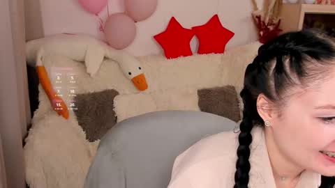 Lisa Moore online show from 02-24-26, 03:43