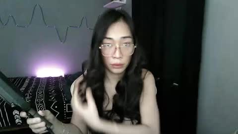 Snapshot of lisawagner07 chatting on 02-03-26, 06:22 Xinli Su online show from 02-03-26, 06:22