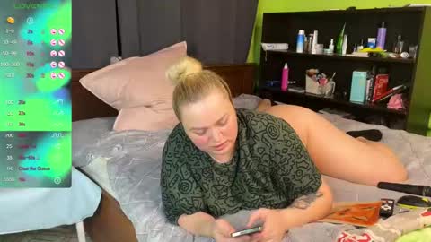 Lisa online show from 02-03-26, 02:33