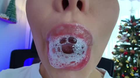 Lisbet online show from 12-04-24, 02:37