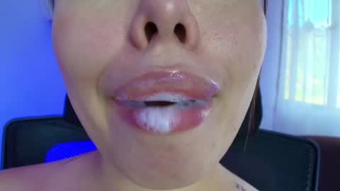 Lisbet online show from 01-21-25, 09:57