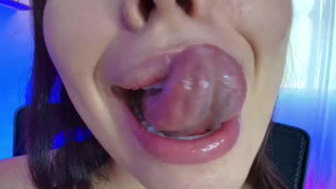 Lisbet online show from 01-22-25, 10:05