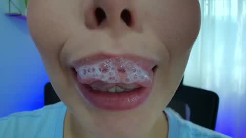 Lisbet online show from 02-10-25, 02:16