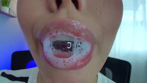 Lisbet online show from 02-21-25, 07:10