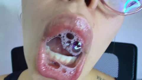 Lisbet online show from 09-09-25, 10:31