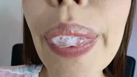 Lisbet online show from 09-20-25, 04:08