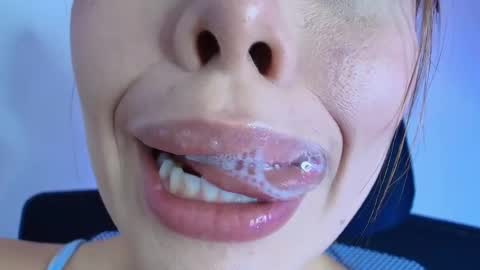 Lisbet online show from 02-13-26, 08:27