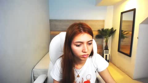 Liseth Fox online show from 01-02-25, 08:02