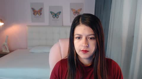 Snapshot of liss_black chatting on 12-30-24, 12:31 Andrea online show from 12-30-24, 12:31
