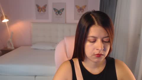 Snapshot of liss_black chatting on 01-09-25, 12:30 Andrea online show from 01-09-25, 12:30