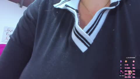 L I S S A  online show from 01-10-25, 03:50