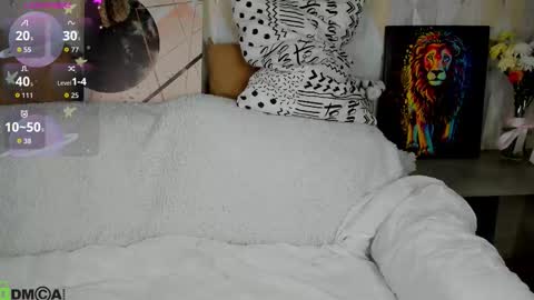 Snapshot of lissa_kitsune chatting on 09-26-25, 07:56 Lissa online show from 09-26-25, 07:56