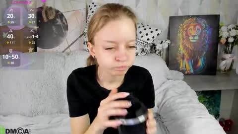 Snapshot of lissa_kitsune chatting on 09-29-25, 06:51 Lissa online show from 09-29-25, 06:51