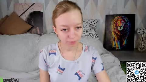 Snapshot of lissa_kitsune chatting on 10-03-25, 08:22 Lissa online show from 10-03-25, 08:22