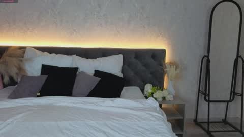 Lissa online show from 04-01-26, 07:42