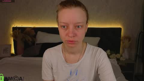 Lissa online show from 04-21-26, 01:07