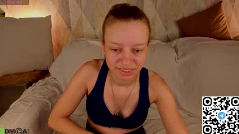Snapshot of lissa_kitsune chatting on 06-11-26, 02:53 Lissa online show from 06-11-26, 02:53