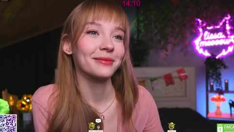 your Liza again. Next stream Dec. 1  at 2 or 3  GMT online show from 10-15-25, 05:29