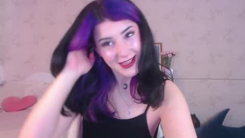 Alice Dont forget to thumbs up its very important  online show from 04-27-26, 06:55