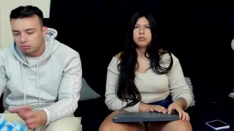 Natalia and alejandro online show from 12-17-25, 11:05