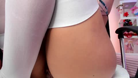 Liss Brown online show from 12-28-24, 03:59