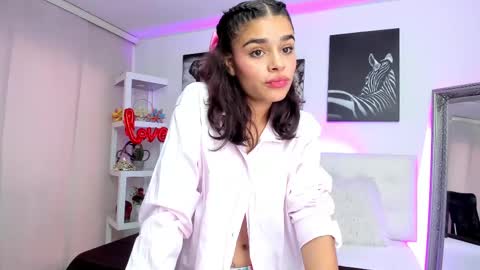 Liss Brown online show from 02-18-25, 12:39