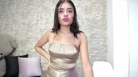 Liss Brown online show from 11-08-25, 01:11