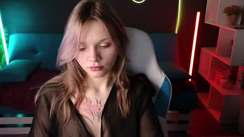 Snapshot of litabrom chatting on 12-07-24, 11:29 Lena online show from 12-07-24, 11:29