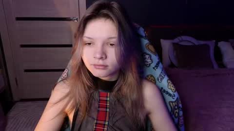 Snapshot of litabrom chatting on 03-04-25, 01:12 Lena online show from 03-04-25, 01:12