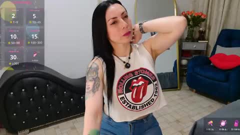 Snapshot of litas_secrets chatting on 05-07-26, 08:36 LITA a sexy milf online show from 05-07-26, 08:36