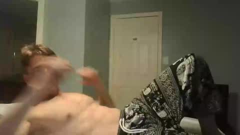 Snapshot of litdmn2 chatting on 10-20-25, 05:41 litdmn2 online show from 10-20-25, 05:41