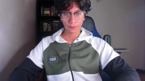 Literateboy online show from 06-08-26, 01:39