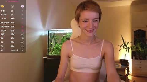 Alisa online show from 12-06-24, 03:22