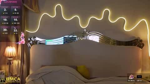 litt1e_emilyy online show from 10-23-25, 08:51